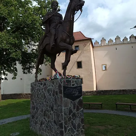 Luxus Pod Hradom Apartman *